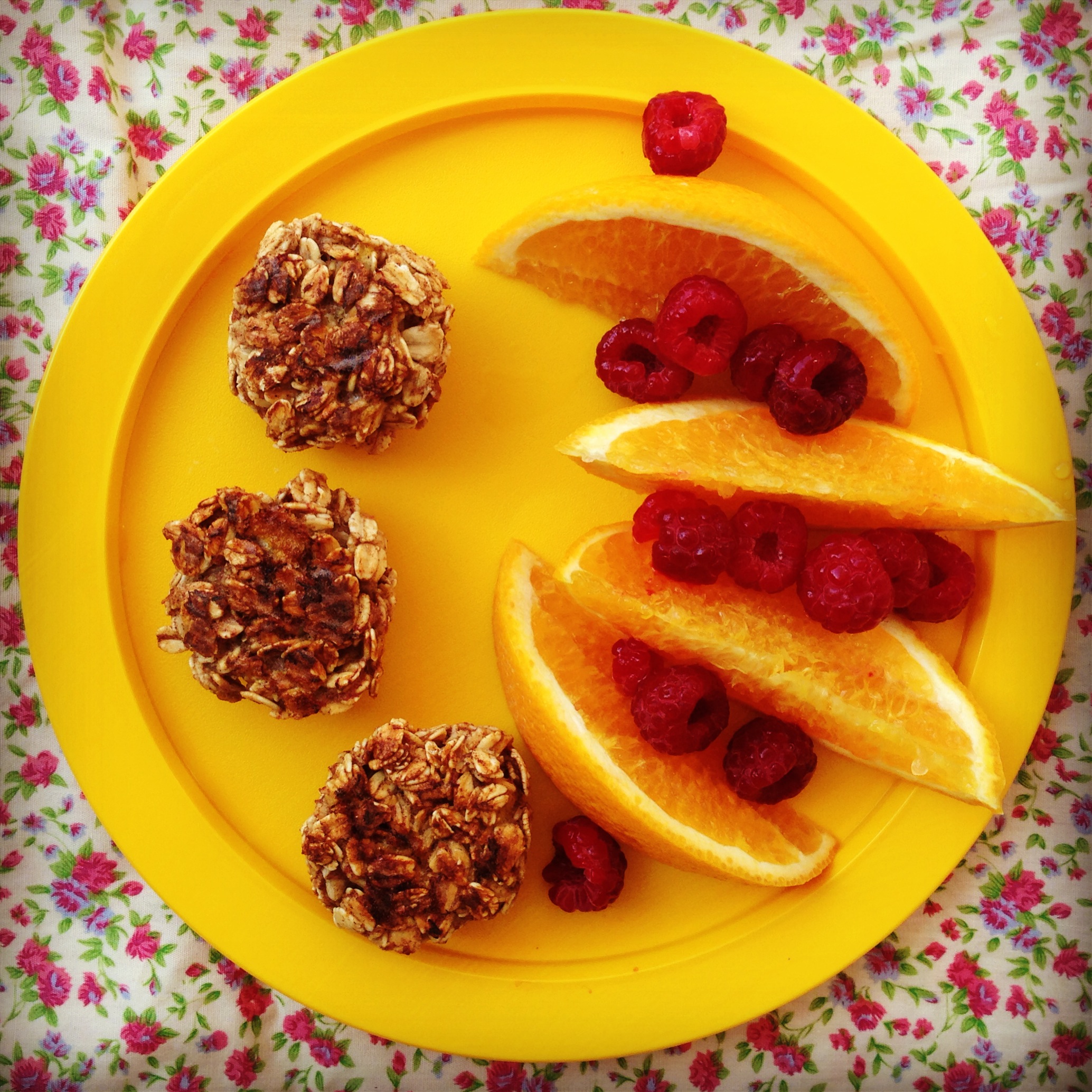 easy peasy banana oat cookies - my lovely little lunch box