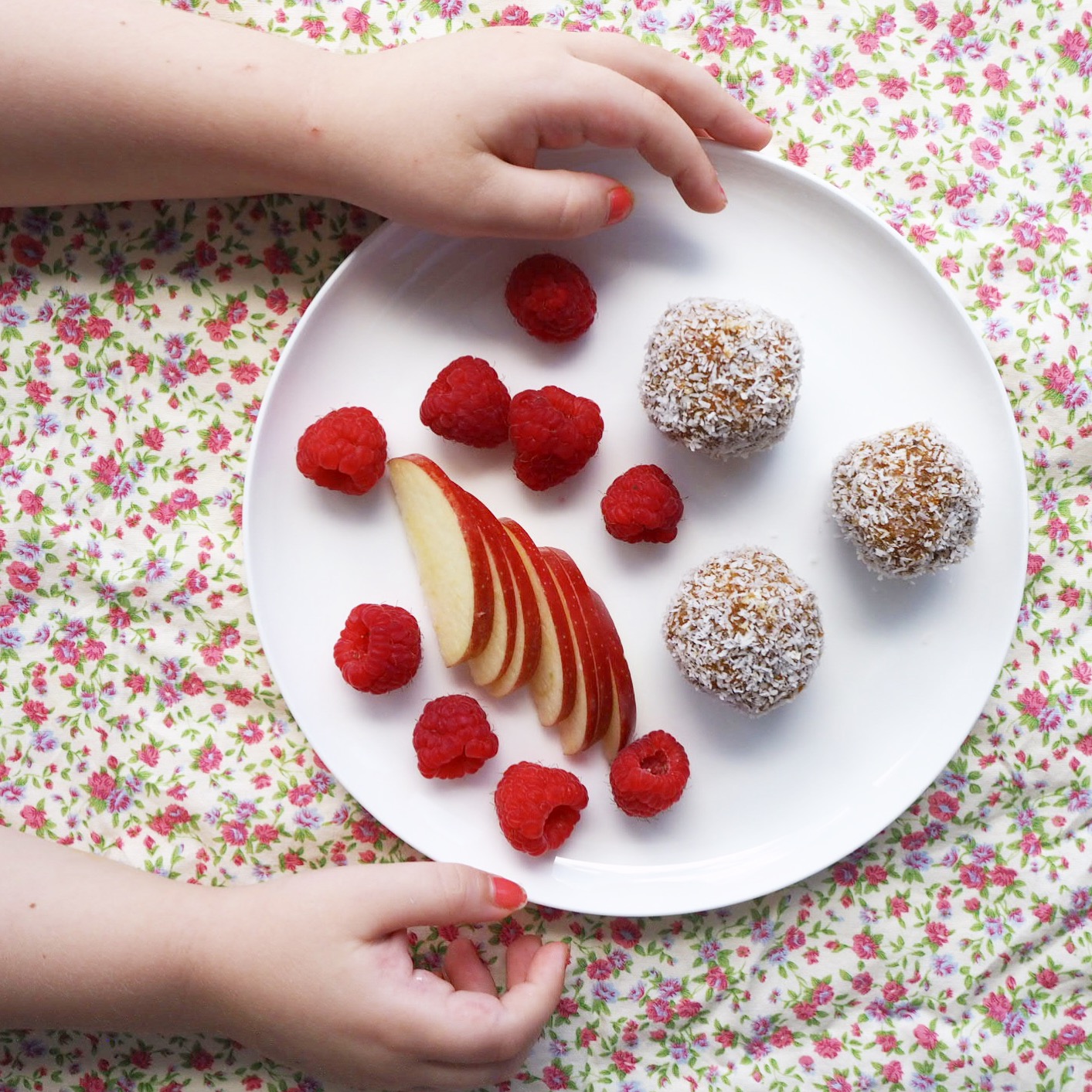 Carrot Cake Bliss Balls - My Lovely Little Lunch Box