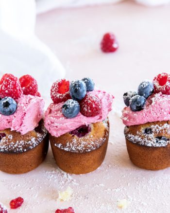 berry friands